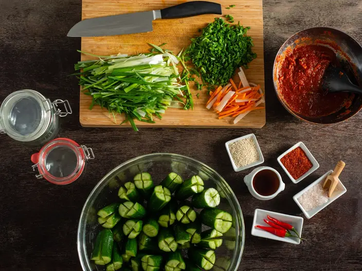 best-tools-supplies-for-fermenting-kimchi-sauerkraut-and-vegetables