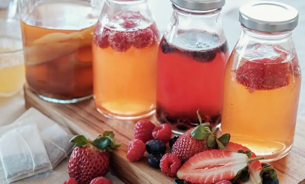 fermenting strawberries with starter cultures